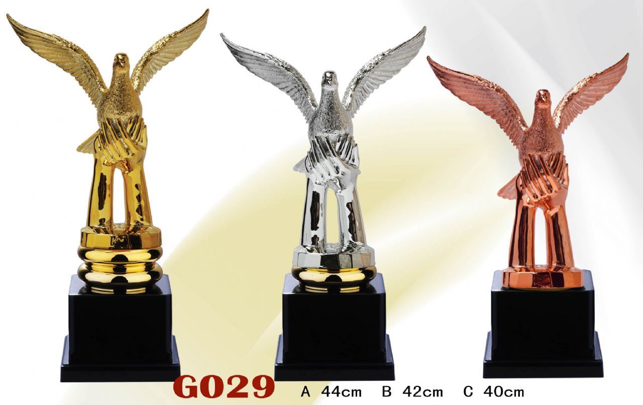 冠军亚军季军-欣欣信鸽保健品