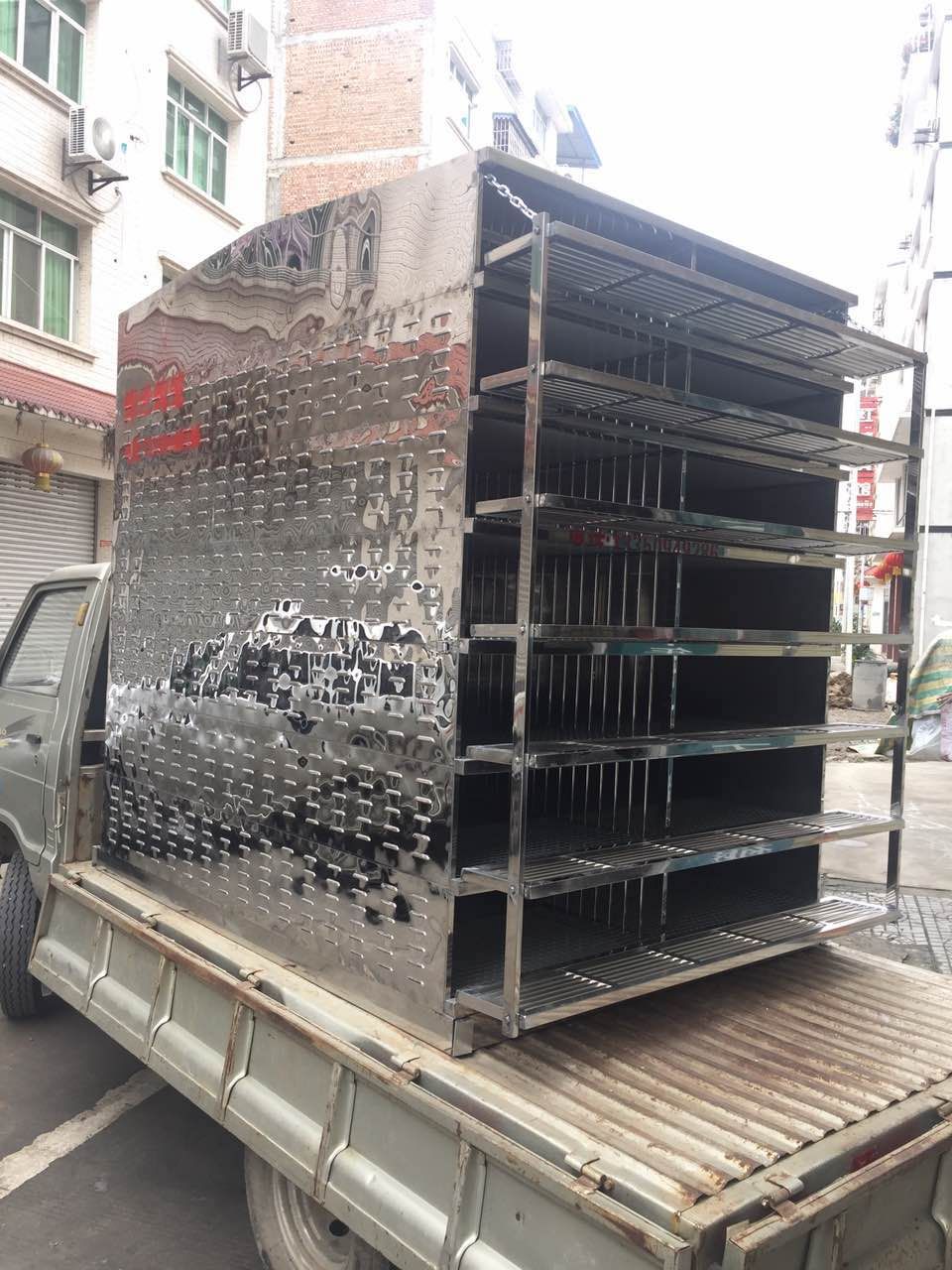 三台县方元俱乐部定制的不锈钢赛鸽放飞笼