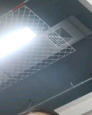 ����